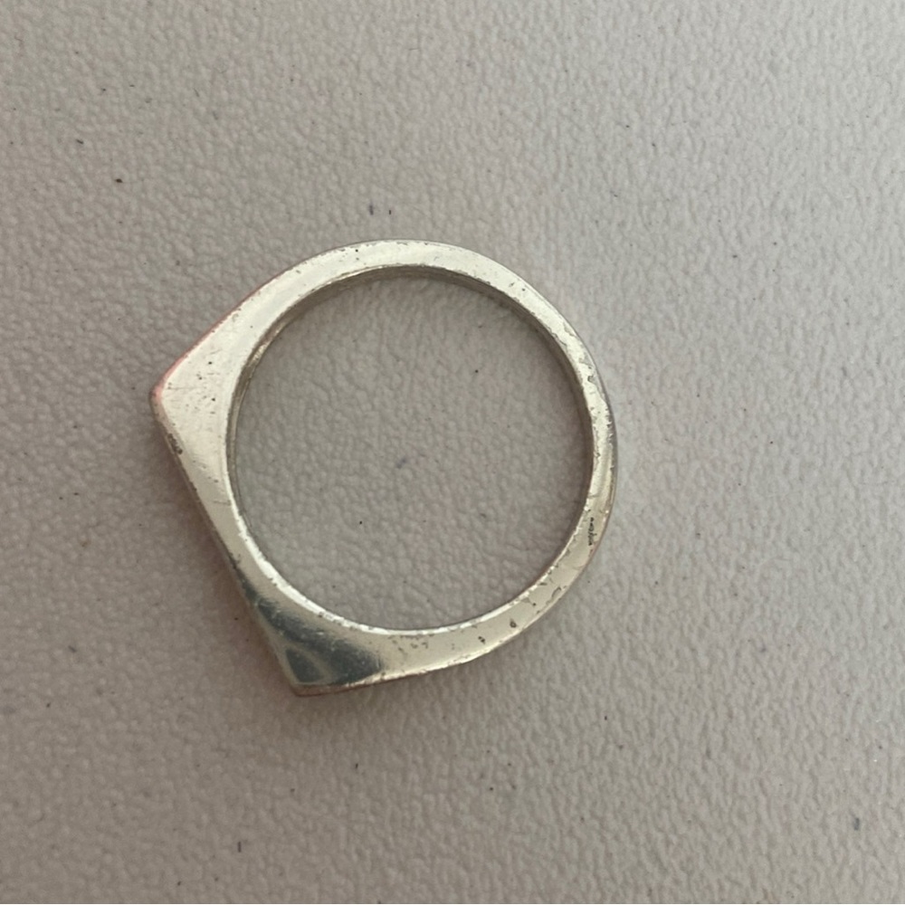 “M” Initial Ring - image 5